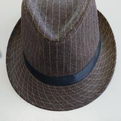 Kleding  - hoed, ako bolo nahlásené Centraal magazijn pomocou iLost