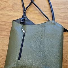 Handtas, segundo informou HTM usando iLost