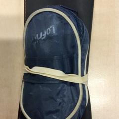Brillenkoker met bril Goudkleurig montuur, gisa salatu by Haaglanden Medisch Centrum iLost erabiliz