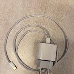 Adapter, zoals gemeld door Hotel Apeldoorn met iLost