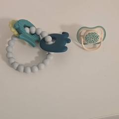 Jostailua bébé, gisa salatu by IKEA Mons iLost erabiliz