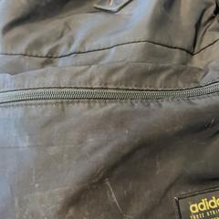 Kurtka, zgłoszono przez GVB przy użyciu iLost