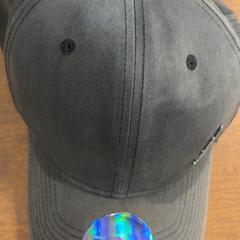 Baseball cap, as reported by Pathé Leeuwarden using iLost