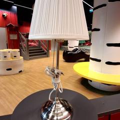 Lampe, a été signalé par IKEA Nice Saint Isidore utilisant iLost