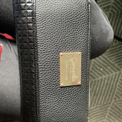 Portemonnee, segons s'ha informat a iLost