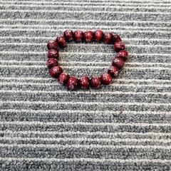 Eskumuturra, gisa salatu by Pathé Delft iLost erabiliz