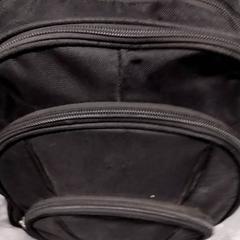 バックパック がiLostで Arriva Friesland / Groningen によって報告されました