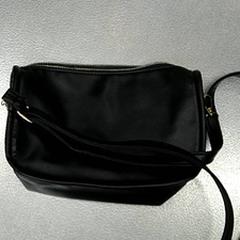 Väska, rapporterat av IKEA Hasselt med iLost