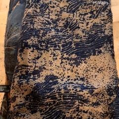 Scialle Verschillende donkere kleuren, come riportato da IKEA Wilrijk utilizzando iLost