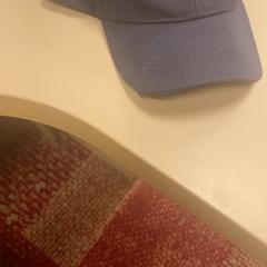 Gorra Blauw, ha sido reportado por Pathé Schiedam con iLost