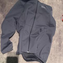 Veste, a été signalé par Van der Valk Hotel Haarlem utilisant iLost