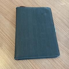 Carnet, a été signalé par Breng Arnhem utilisant iLost