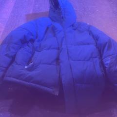 Jas Donkerblauw, zoals gemeld door De Heeren van Aemstel met iLost