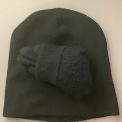 Hatt & Hanske, som rapportert av MEININGER Hotel Budapest Great Market Hall ved bruk av iLost