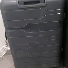 Suitcase رصاصي, as reported by محطة الدمام (الدمام) using iLost