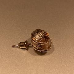 Oorbel goud (verguld?) a été signalé sur iLost