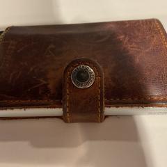 Pasjeshouder Op naam van sahba, as reported by Gemeente Amsterdam using iLost