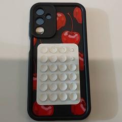 スマートフォン - Delemanová がiLostで Centraal magazijn によって報告されました