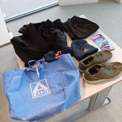 İLost kullanarak Regio West-Vlaanderen tarafından bildirildiği gibi Bez çanta blauwe Aldi draagtas