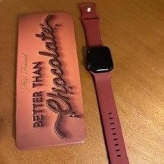 Apple watch and makeup, ako bolo nahlásené Grand Hotel Amrâth Amsterdam pomocou iLost