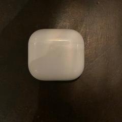 Custodia per airpods, come riportato da Van der Valk Hotel Heerlen utilizzando iLost