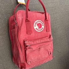 Ryggsäck Afgebleekt rood Fjällräven Kanken, rapporterat av Regio Limburg - Leuven med iLost