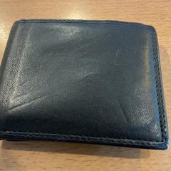 Zorroa Ahmed kade, gisa salatu by Gemeente Amsterdam - Bureau Gevonden Voorwerpen iLost erabiliz