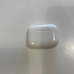 Draadloze oortjes wit, come riportato da Regio Limburg - Leuven utilizzando iLost