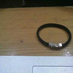 Jewelry, as reported by Pukkelpop using iLost