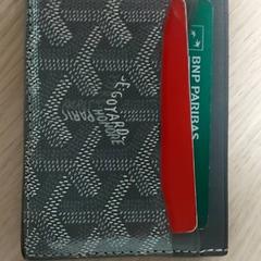 حامل البطاقة - DEEQSY، كما تم الإبلاغ عنه بواسطة Regio Antwerpen - Brussel عبر iLost