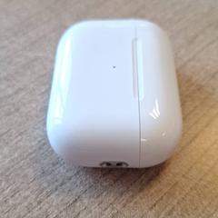 Airpodscase، كما تم الإبلاغ عنه بواسطة Qbuzz DMG عبر iLost
