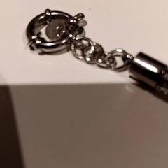 Karkötő, amint azt De Efteling az iLost segítségével jelentette.