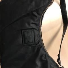 Handtas, gemeldet von Pathé Tilburg über iLost