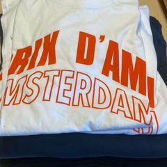 Camicie, come riportato da Amsterdam ID Aparthotel utilizzando iLost