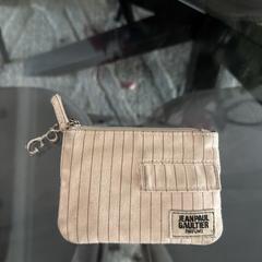 Portemonnee, segundo informou a iLost