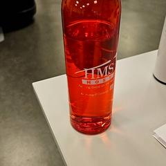 Waterfles, como reportado por Vrije Universiteit Amsterdam utilizando o iLost