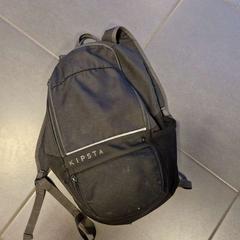 Sac à dos kipsta, a été signalé par Regio Oost-Vlaanderen utilisant iLost