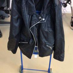 Casaco, como reportado por Gemeente Arnhem utilizando o iLost