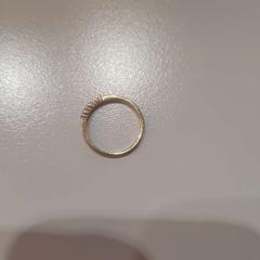 Ringa, rapporterat av Padualaan 101 med iLost