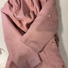 Veste enfant Roze, a été signalé par Artis utilisant iLost