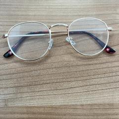 Bril, zoals gemeld door Connexxion Amstelland-Meerlanden Schiphol Noord met iLost