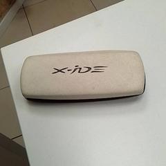 Estuche étuis, segundo informou ilévia usando iLost