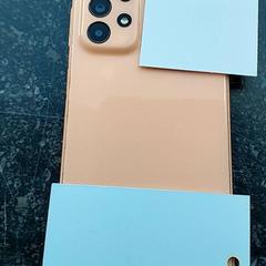 스마트 폰 - Hassan Samsung, iLost를 사용하여 Centraal magazijn에 보고됨