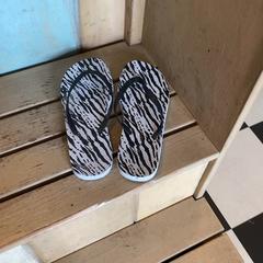 Zapato, ha sido reportado por Familie Resort Molenwaard con iLost