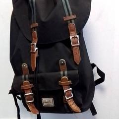 배낭, iLost를 사용하여 Hermes Eindhoven에 보고됨