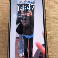 Iphone, gisa salatu by Pouw Vervoer iLost erabiliz