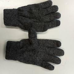 Handschoenen, rapporterat av Regio Limburg - Leuven med iLost
