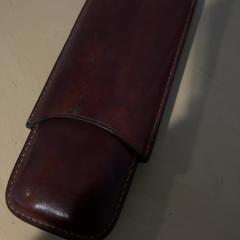 Leren etui Bruin, as reported by Jaarbeurs using iLost