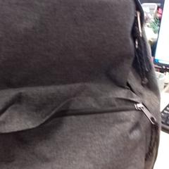 Ryggsäck Grijs, Keizer, rapporterat av Qbuzz Fryslân med iLost