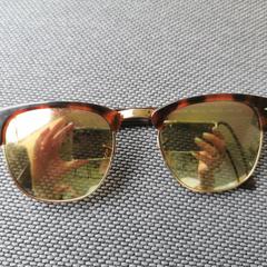 Ray Ban Clubmaster, as reported to iLost